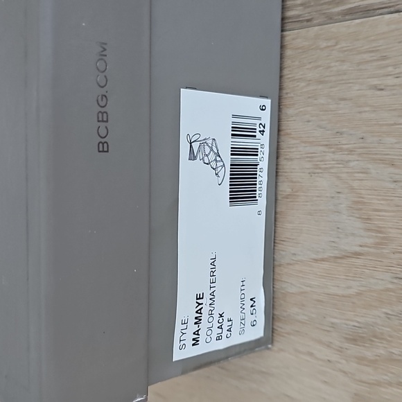 BCBGMaxAzria Maye Wrap Sandal - Picture 8 of 8